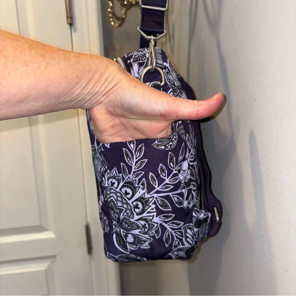 Vera Bradley carry this